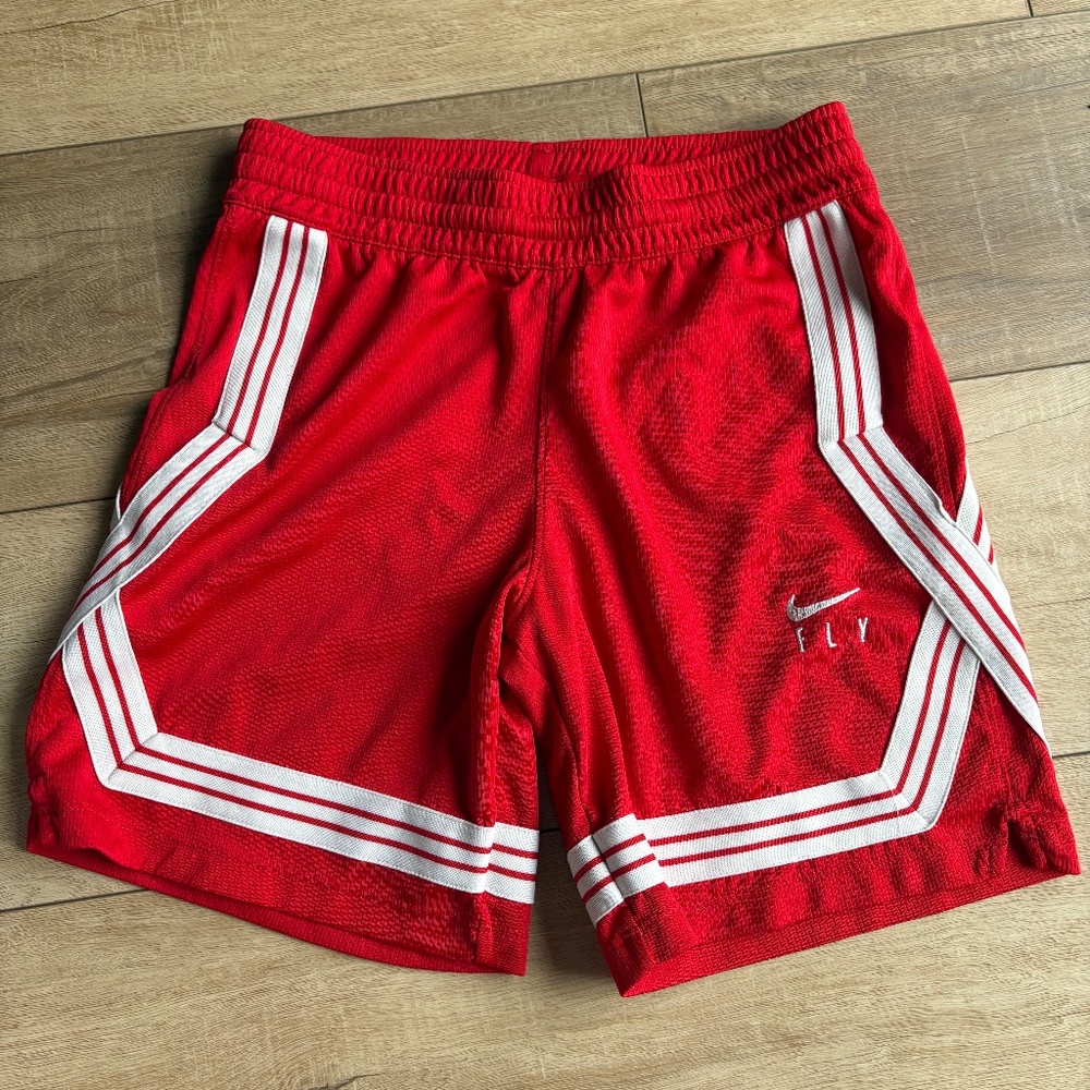 Nike Fly shorts size Medium youth in red and white
